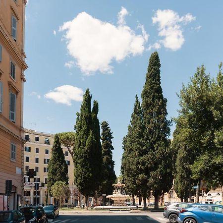 Domus Quiritum Elite, Vatican Luxury Apartment Рим Екстер'єр фото