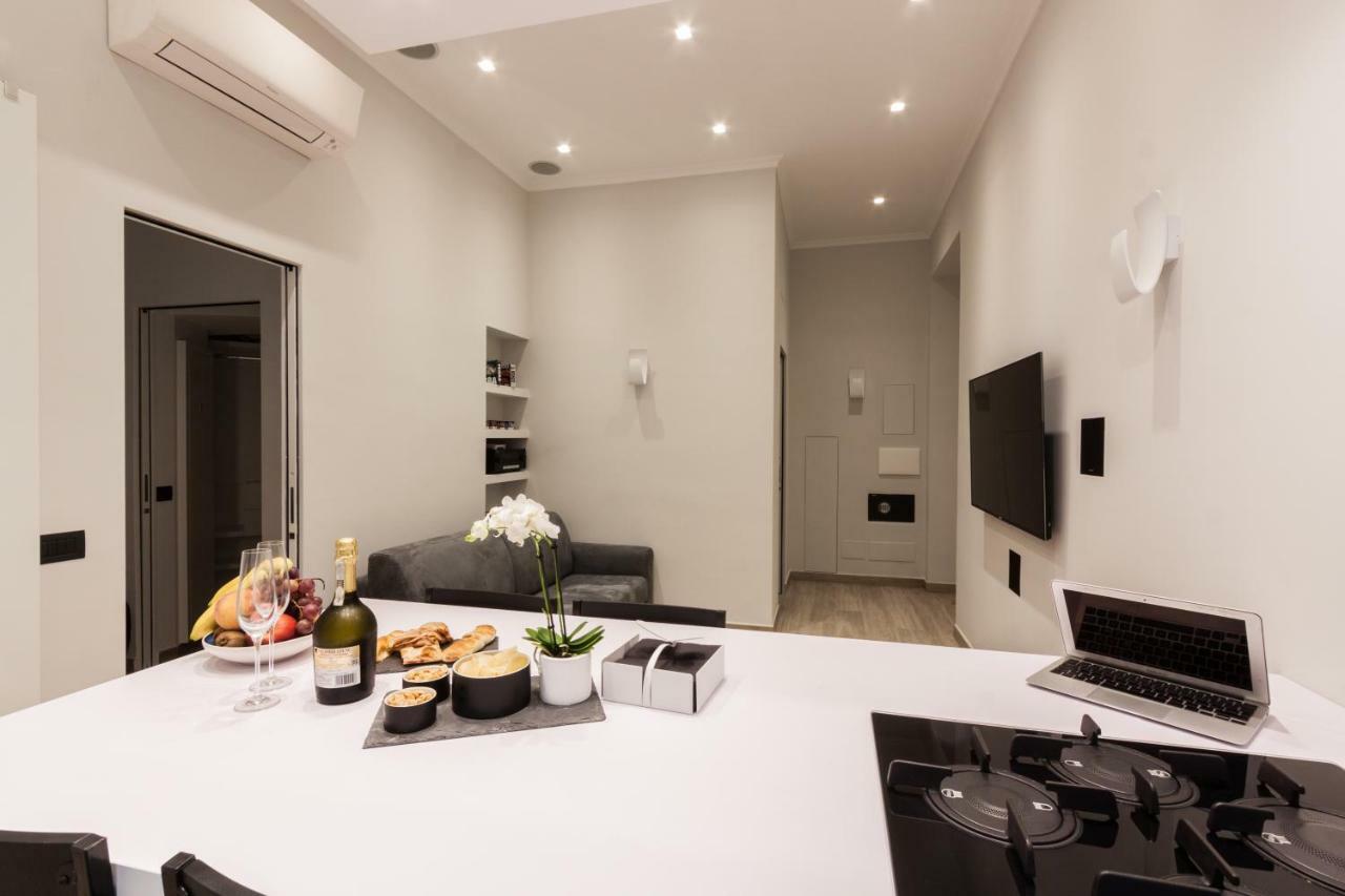 Domus Quiritum Elite, Vatican Luxury Apartment Рим Екстер'єр фото